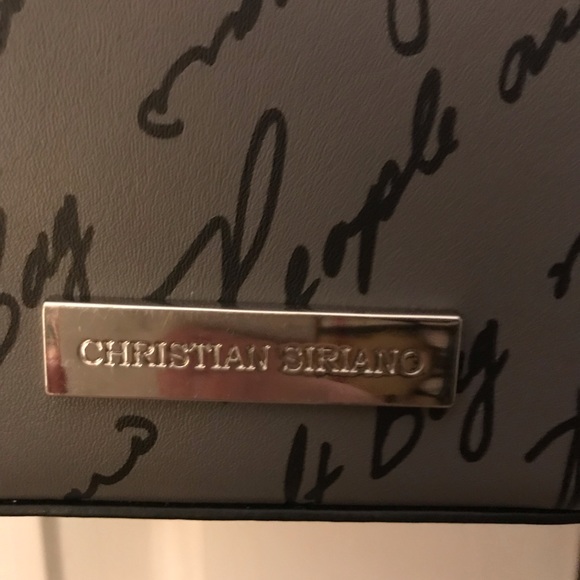 Christian Siriano Bucket Purse - Picture 2 of 3